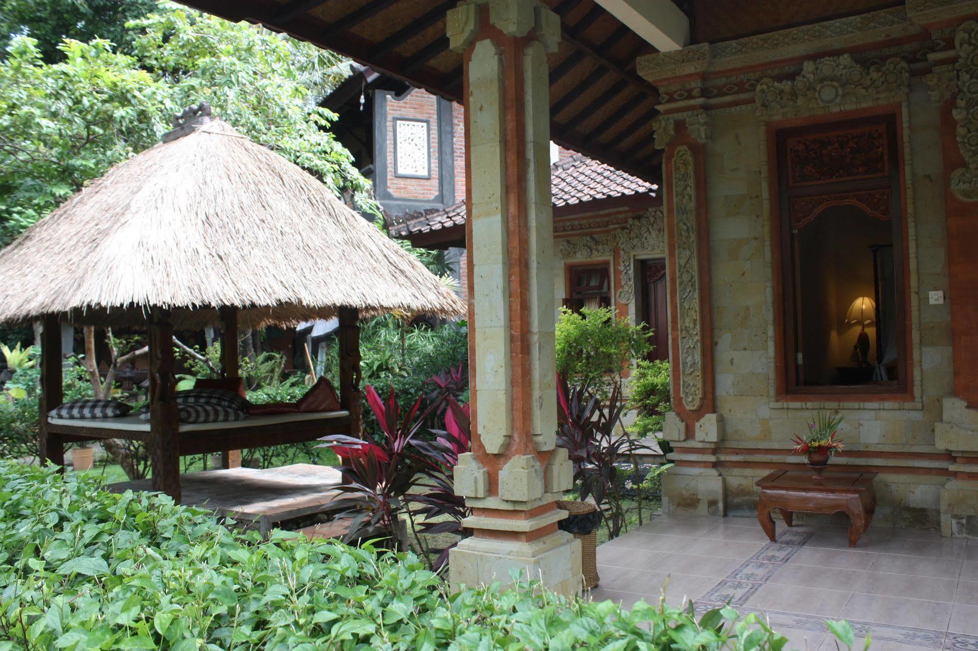 Rambutan Boutique Hotel Lovina Esterno foto